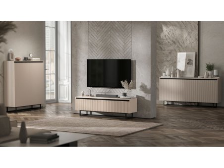 Komoda Glamour Kaszmir Mat 167 cm Selene, na Czarnej Ramie, Dobra Cena, Sklep Online | Meble Lindner